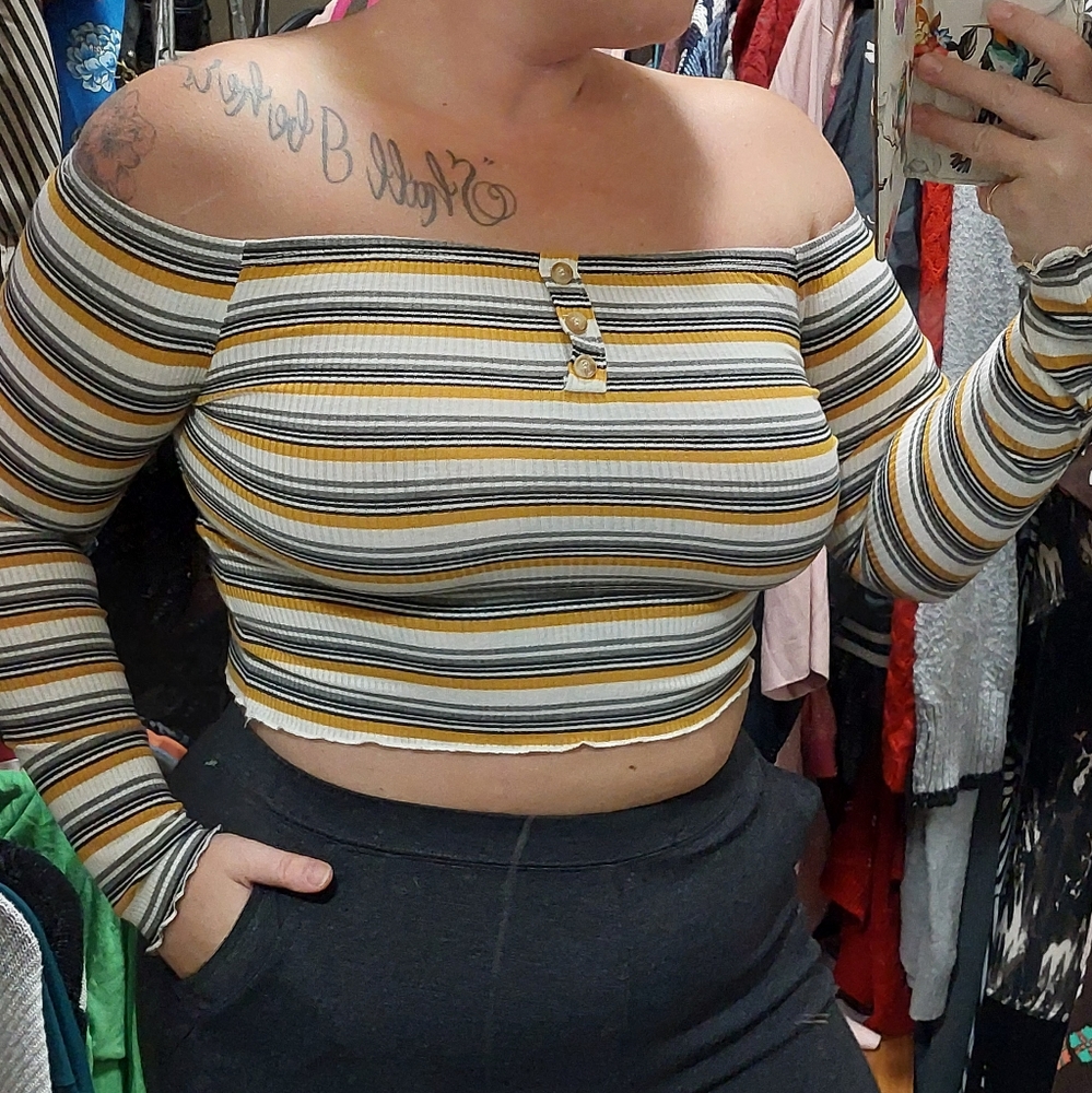 NWT 《 ultra flirt 》 White USA MADE Stripe Crop Off The Shoulder Top Ribbed XL